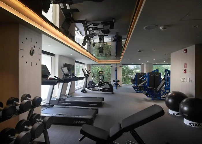 Shama Yen-akat Hotel 4*